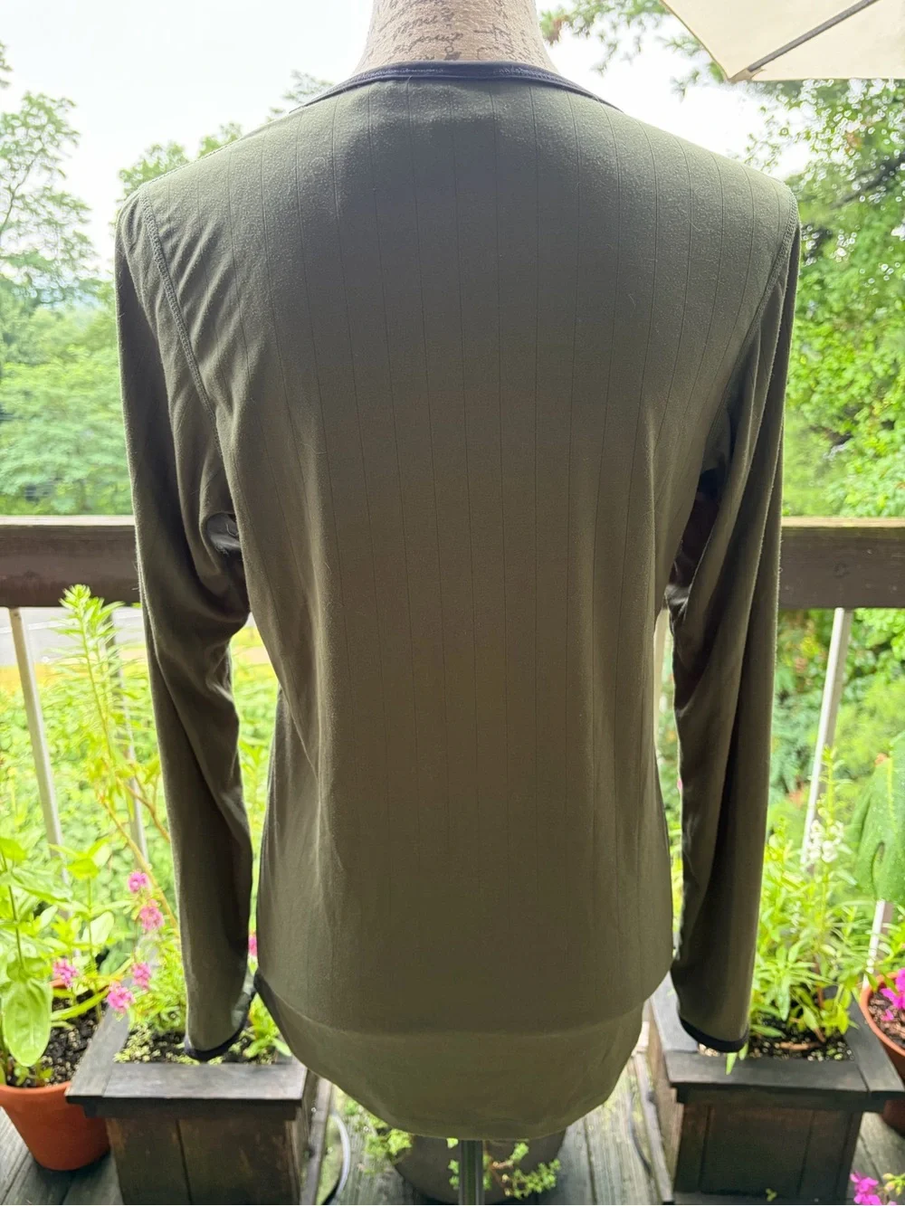 Nike Dri-FIT ADV Performance Long-Sleeve Shirt - Olive Green - Women's Small